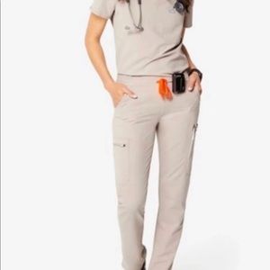 Figs Boulder scrub set